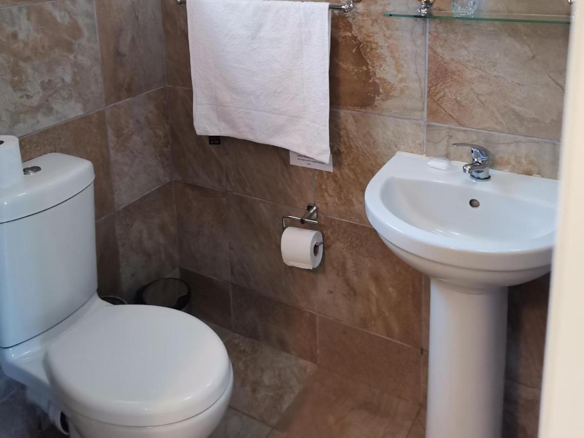 Sani Window B&B And Self Catering أندربرغ المظهر الخارجي الصورة