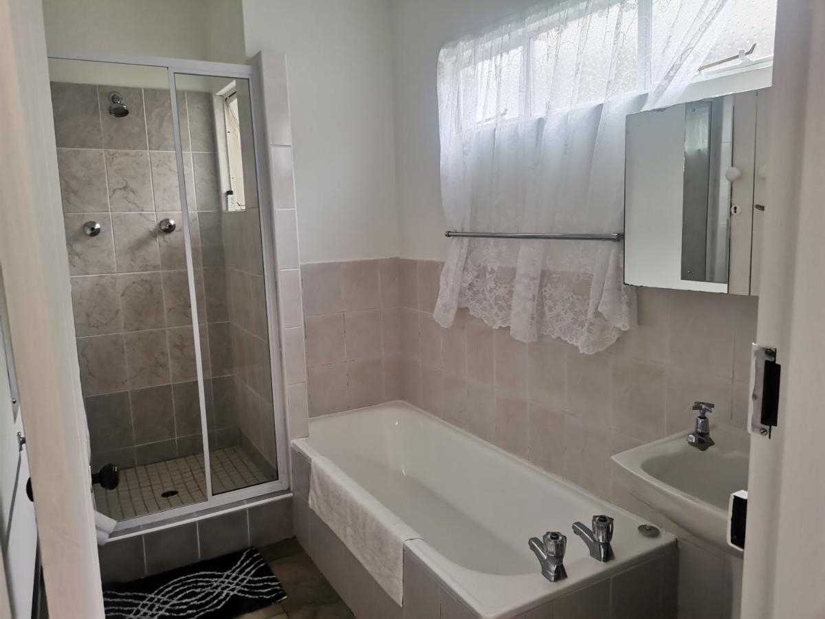 Sani Window B&B And Self Catering أندربرغ المظهر الخارجي الصورة